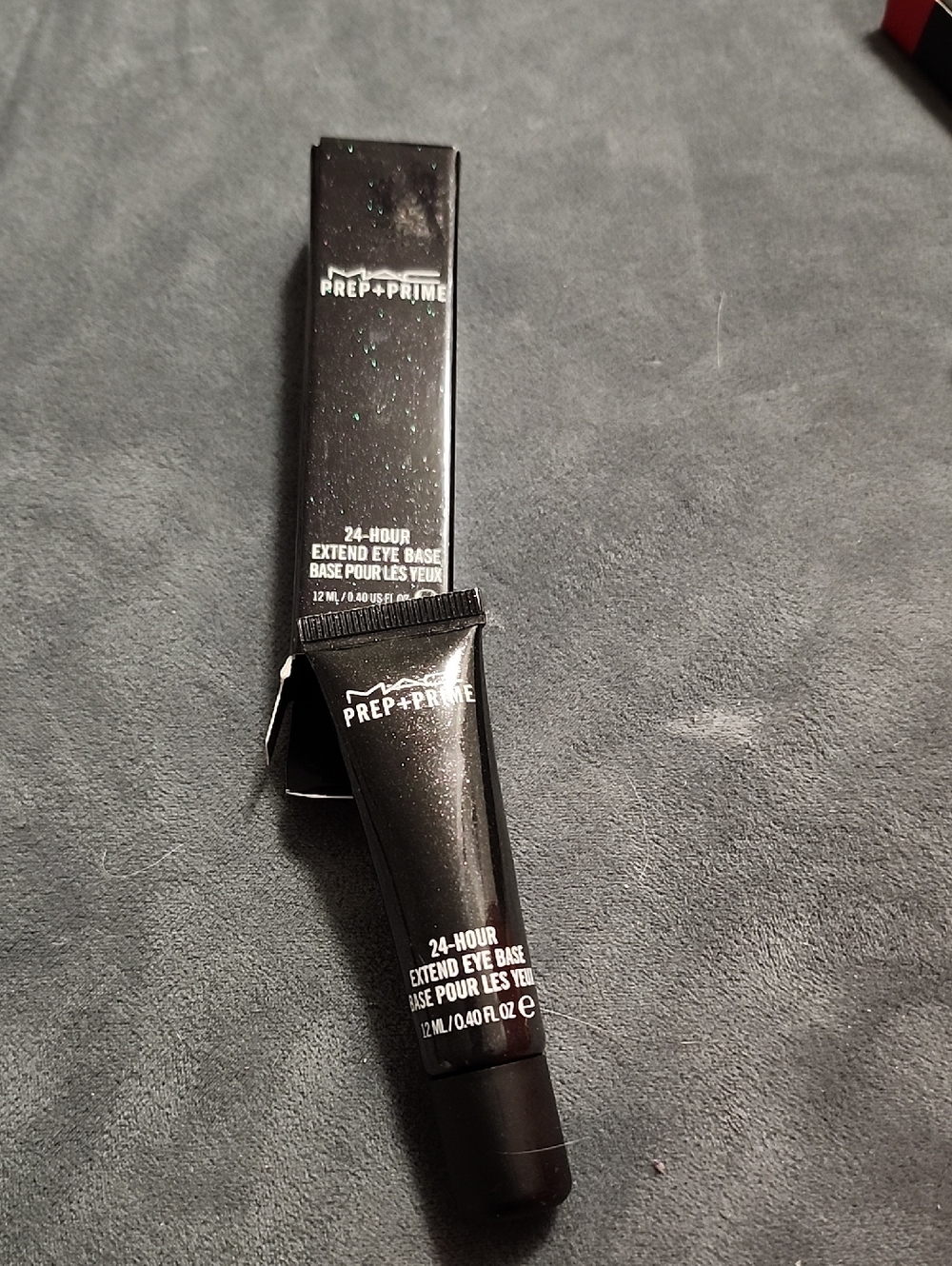 MAC Cosmetics Prep + Prime 24-Hour Eye Base - Black Packaging